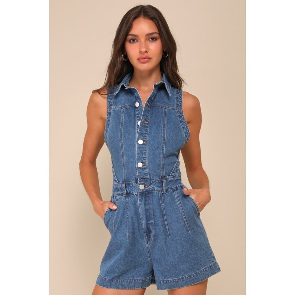 NWT Lulus Irresistible Days Medium Wash Denim Collared Sleeveless Romper Blue